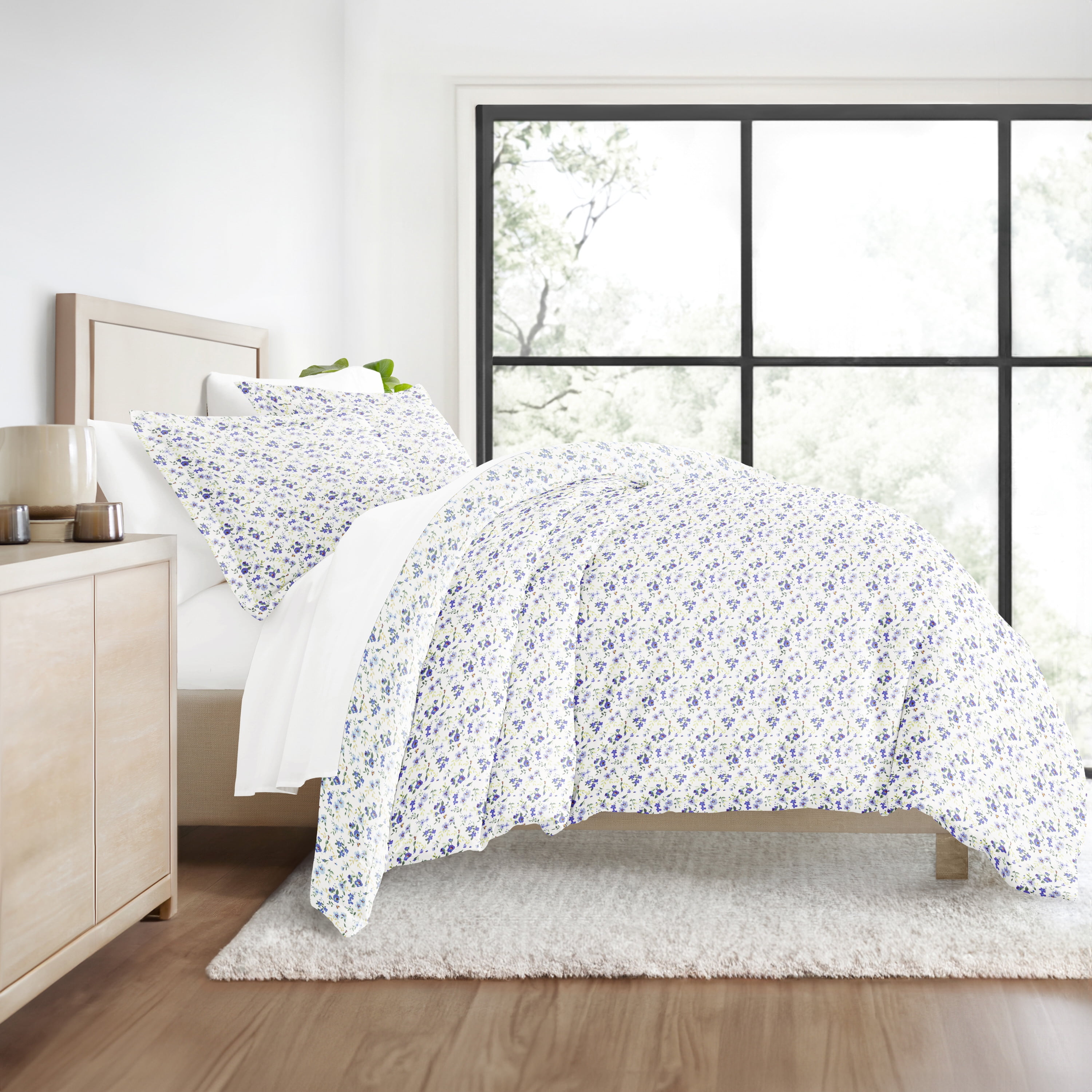 8PC Bedding Bundle - Patterned Duvet Cover Set White Comforter and Solid Sheet Set in Blossoms