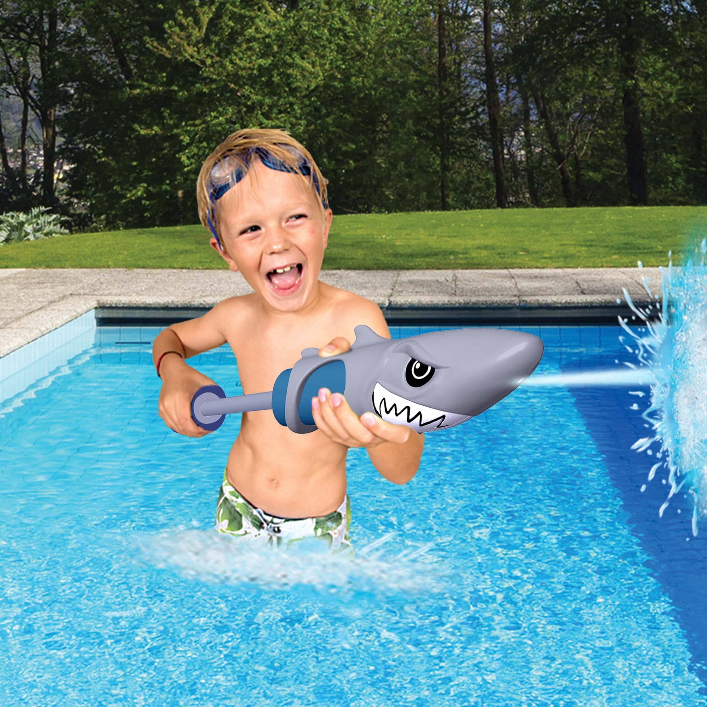 Play Day Max Liquidator Shark Blaster Water Blaster
