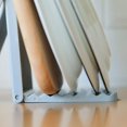 thumbnail image 2 of Soporte para utensilios de cocina CHAO Reposacucharas blanco tapa plegable base antideslizante 19,5 cm x 7 cm x 15,5 cm, 2 of 5