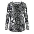 thumbnail image 5 of zanvin Hauts pour Femmes, Mode Féminine Imprimée Décontractée Col en V Manches Longues T-Shirt Ample à Boutons, Blanc, 5 of 5