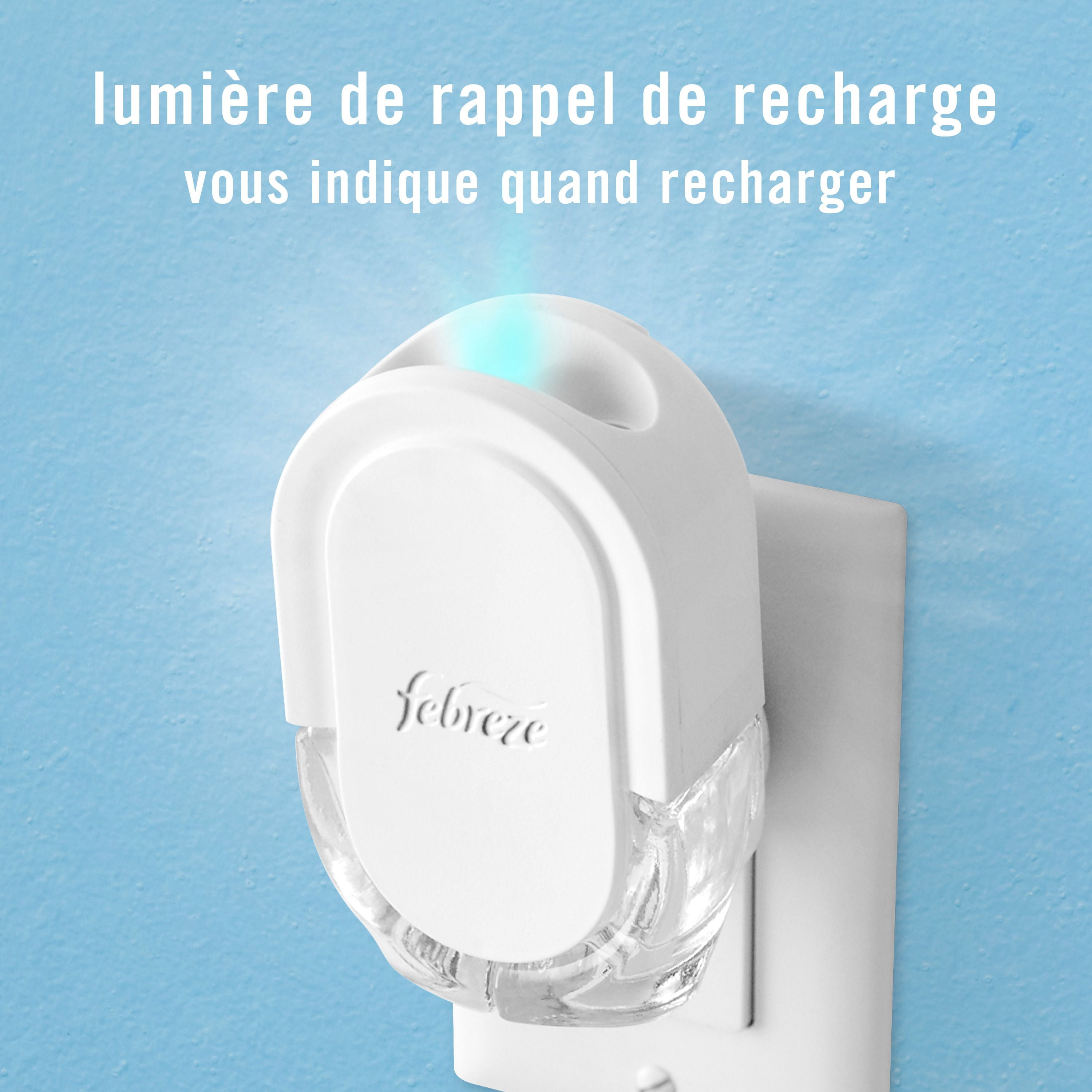 Assainisseur d’air à brancher Febreze, recharge d’huile parfumée qui combat les odeurs, parfum Pin et baies blanches, 4 recharges
