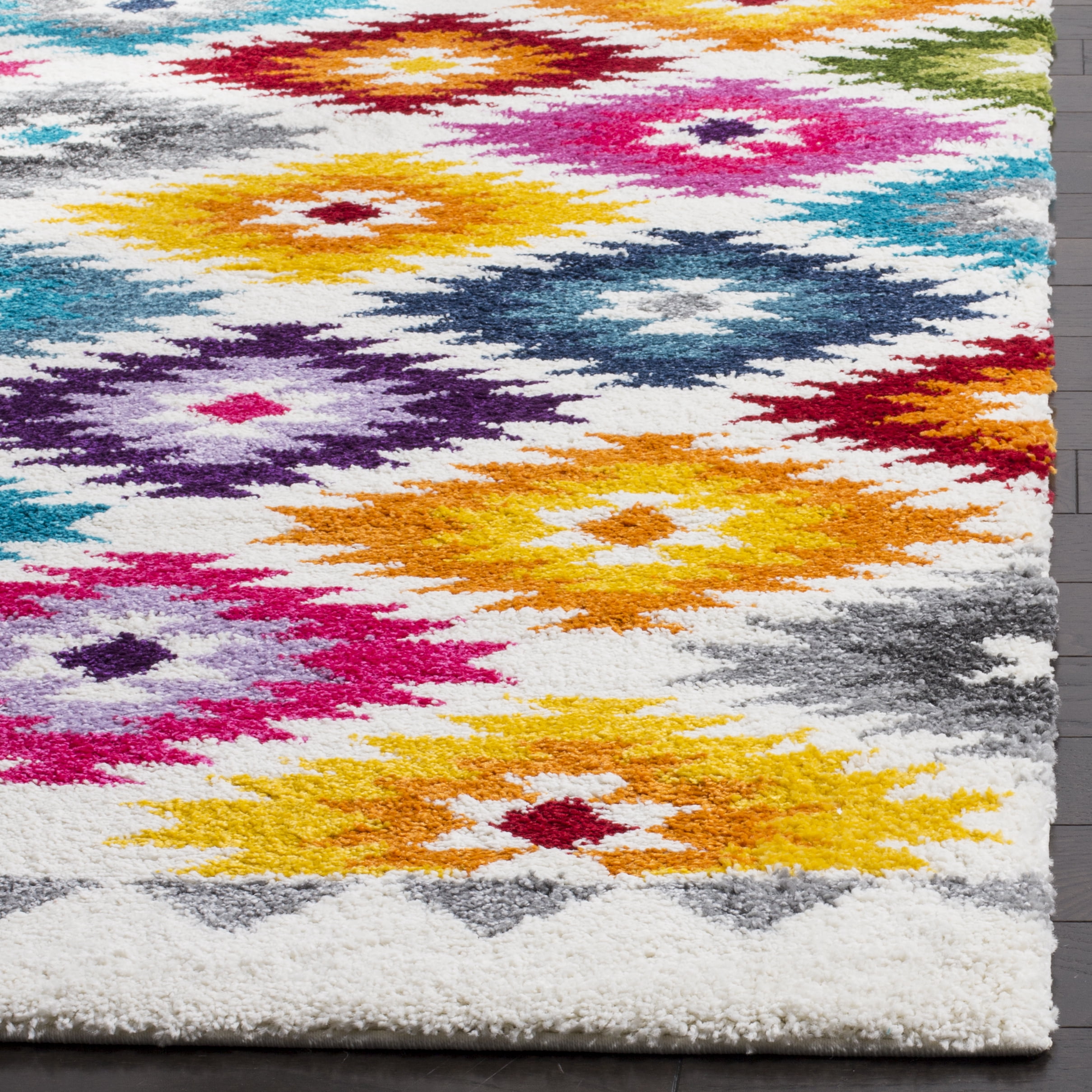 Safavieh Fiesta Frona Geometric Shag Area Rug, Cream/Multi, 3' x 5'