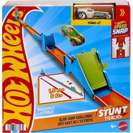 Hot Wheels Rooftop Race Garage Exclusive Playset - Walmart.com