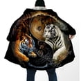 thumbnail image 1 of Capa con capucha con estampado 3D de dragón de tatuaje vikingo para hombres, abrigo grueso y cálido, capa de forro polar a prueba de viento, bata, manta con capucha, Yin y Yang,-2, 1 of 3