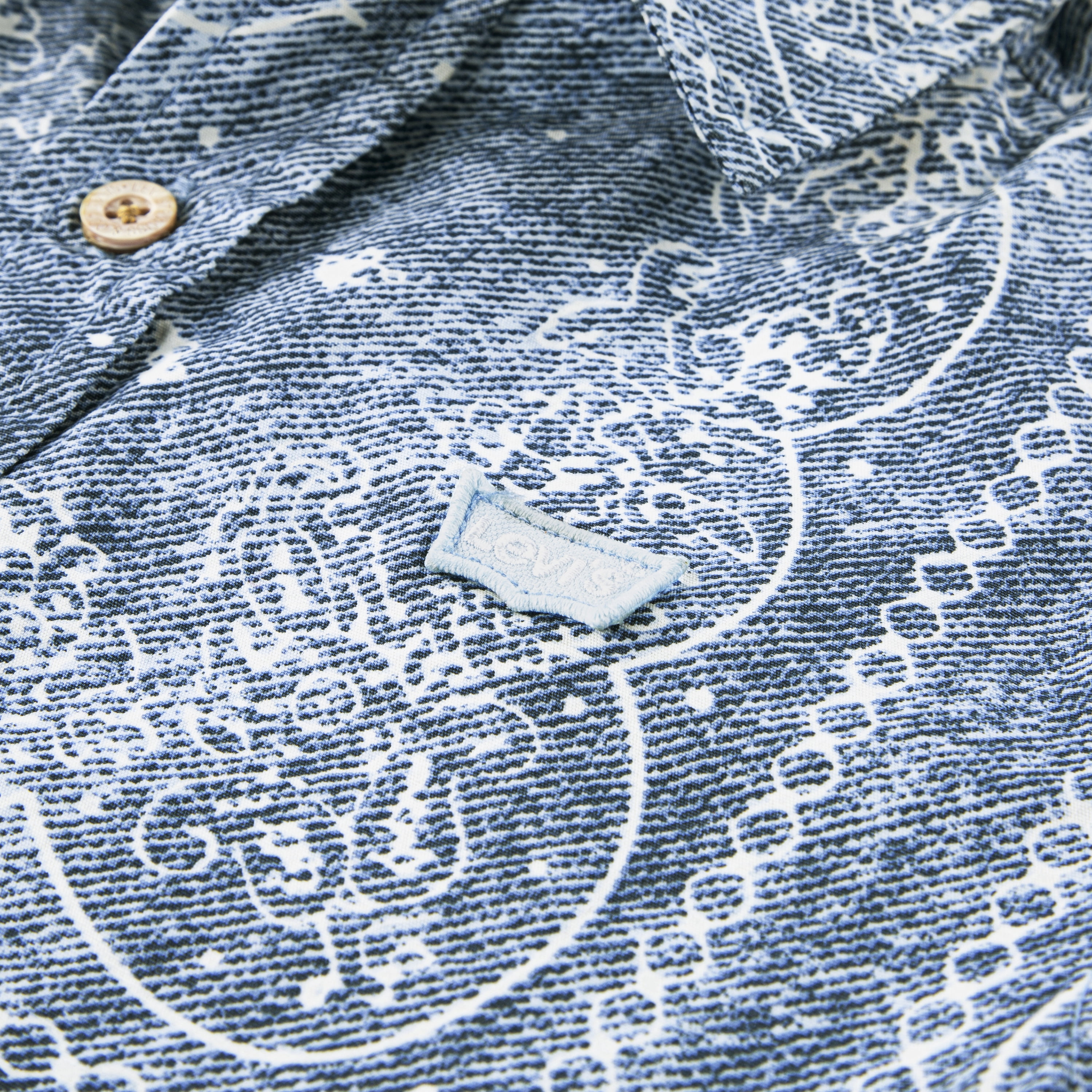 Levi's Boys' Cotton Jacquard Button Up Shirt with Short Sleeves, Sizes 4-20