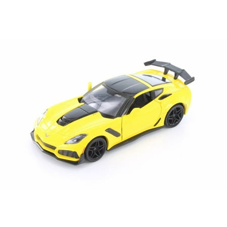 2019 Chevy Corvette ZR1 Hardtop, Yellow - Showcasts 79356/16D - 1/24 scale Diecast Model Toy Car (Brand New but NO
