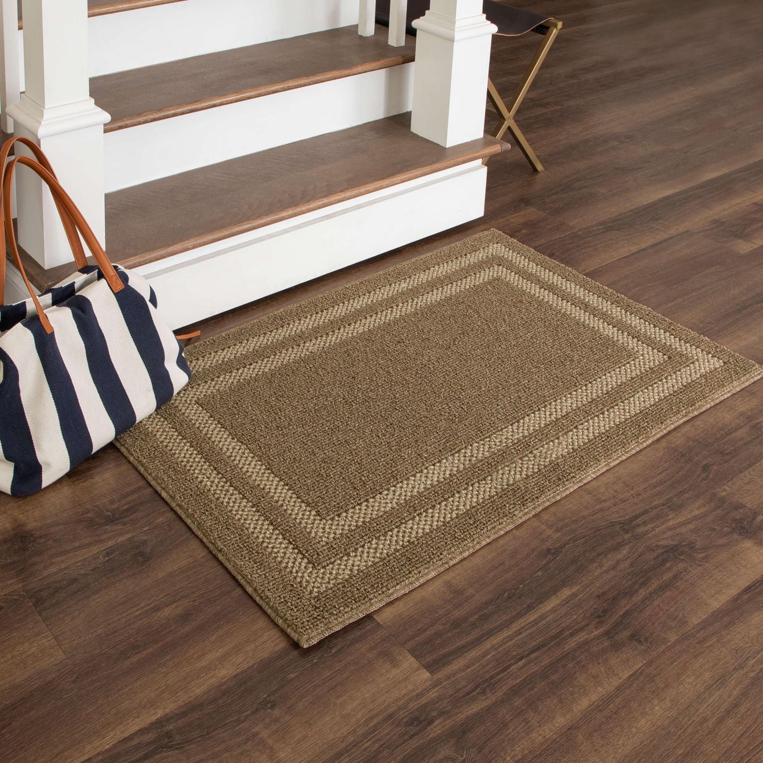 Mohawk Home Hall Border Near Black/Tan Tufted Polyester Area Rug