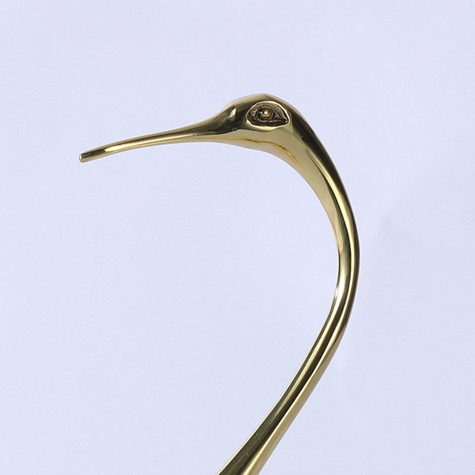 Golden Crane Statue Animal Bird Modern Minimalist Luxury Sculpture Figurine Ornament for Home Shelves Bedroom Decoration Style B