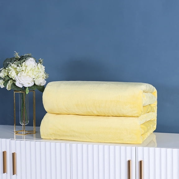 Fllostpr Throw Blanket, Solid Color Flannel Blanket, 39.4"脳47.2" Office Nap Blanket Throw Cover Blanket for Couch, Soft Cozy and Warm Fleece Blanket for All Seasons, Gifts for Adults Kids