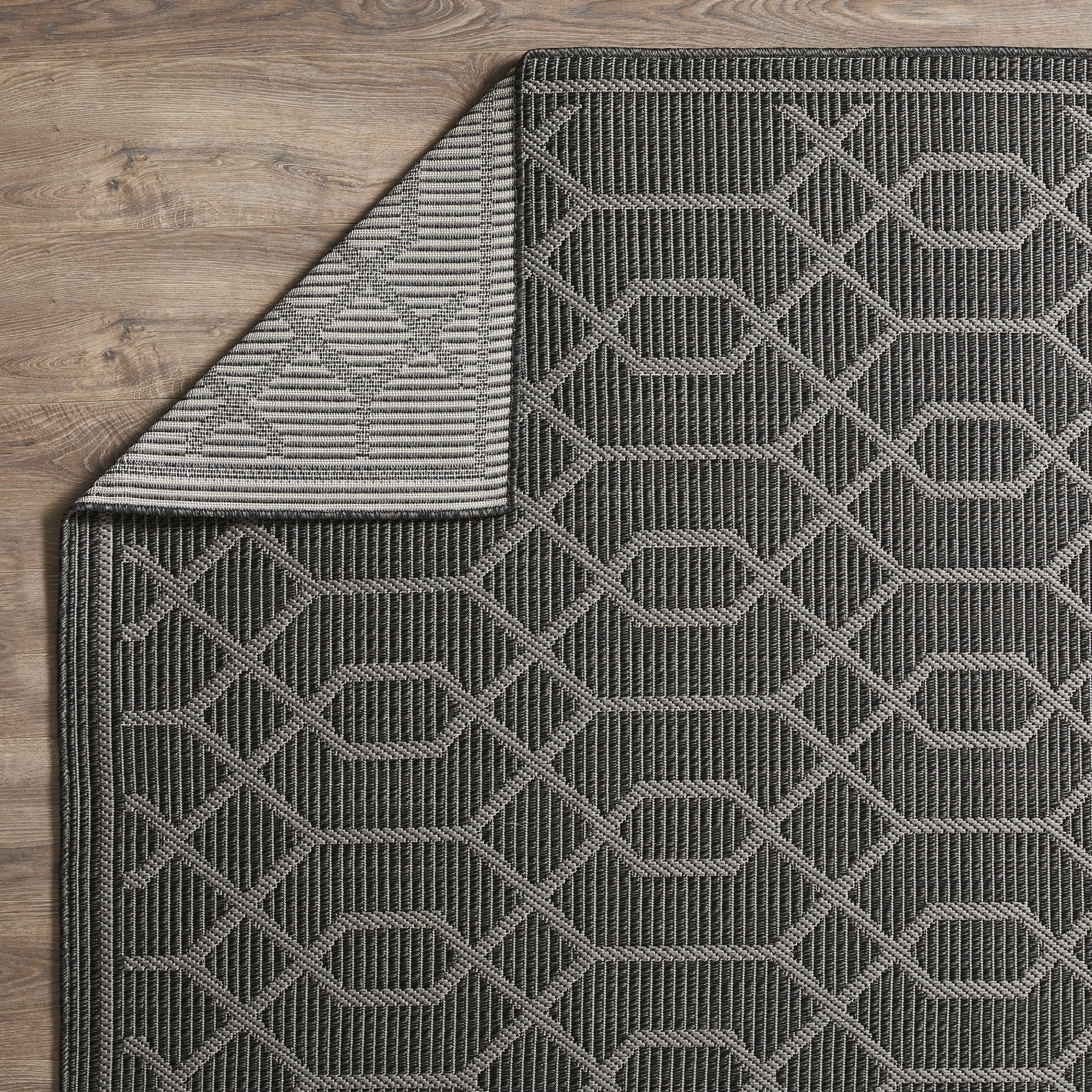 Loomaknoti Breyleigh Chendler 6' x 9' Black Geometric  Indoor/Outdoor Area Rug