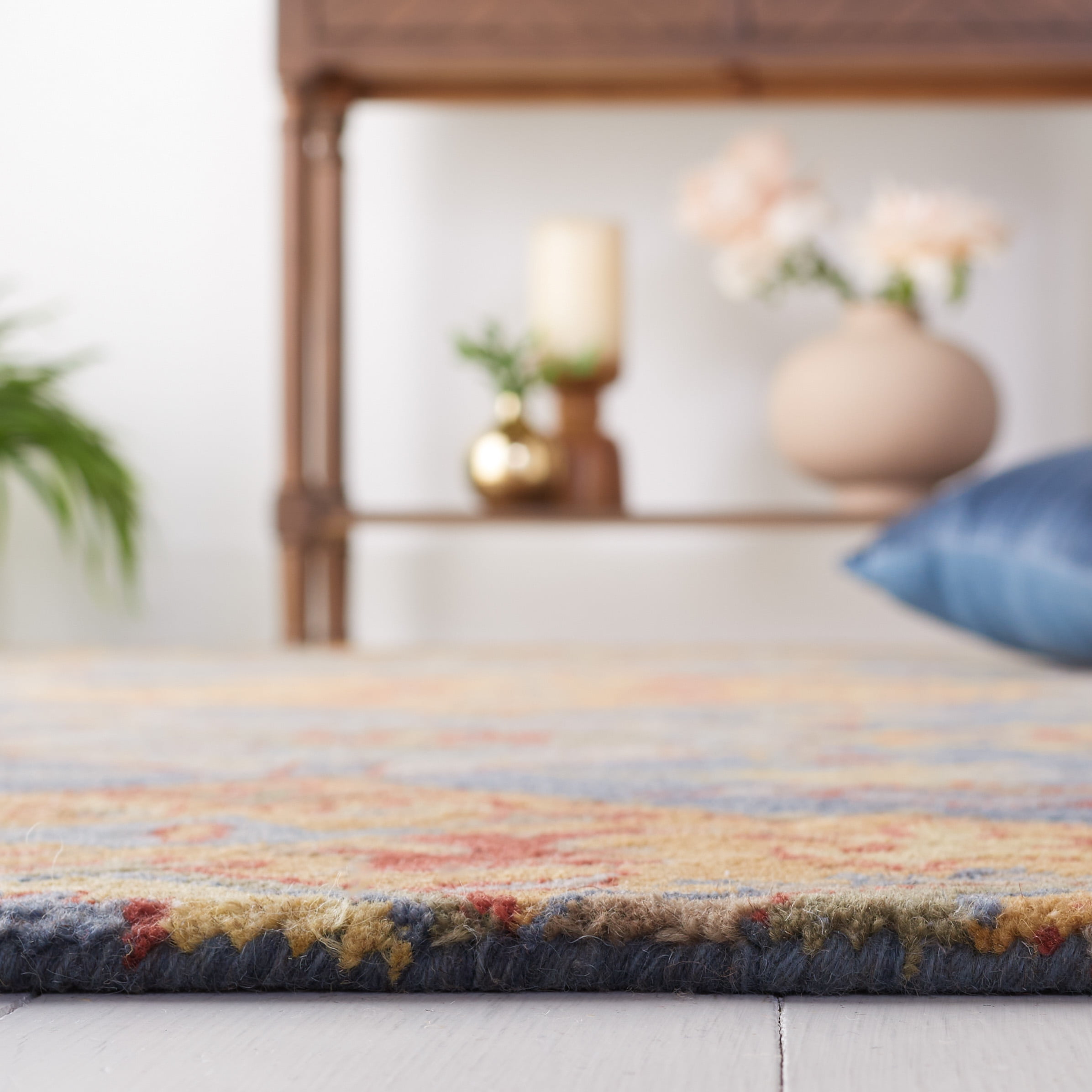 Safavieh Heritage Reanna Oriental Wool Area Rug, Navy/Gold, 4' x 6'