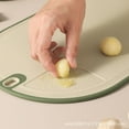 thumbnail image 5 of Tabla de cortar de plástico de doble cara para evitar resbalones, de calidad alimentaria, con base de soporte para carne y verduras, 3 uds., 5 of 5
