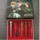 thumbnail image 5 of 2025 Conjunto de marcadores de túnicas mágicas de Harry Potter, Hermione y Ron, caja de pin, monedas de Hogwarts, insignia de metal, búho, Quidditch, juguetes de las Reliquias de la Muerte, 5 of 5
