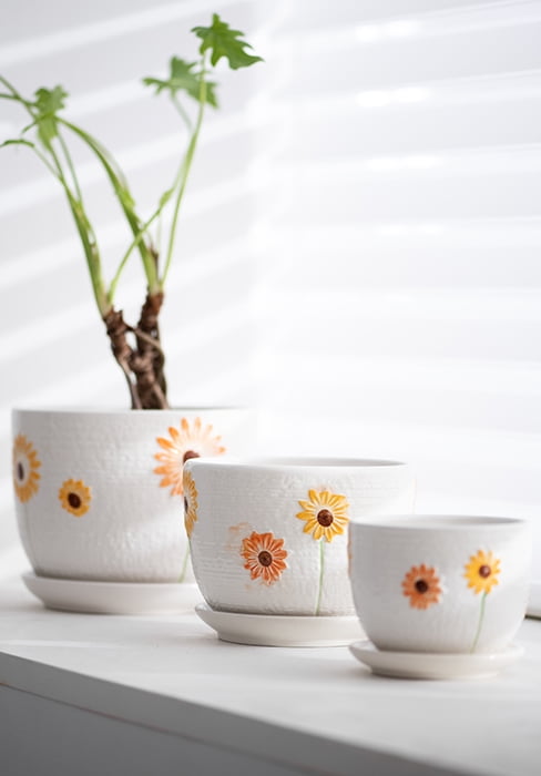 Plant Pots,Set of 3 Ceramic Sunflower Flower Pots for Indoor Plants,4+5+6 inch Pots with Drainage Hole Saucer,Garden Pots Catus Planters
