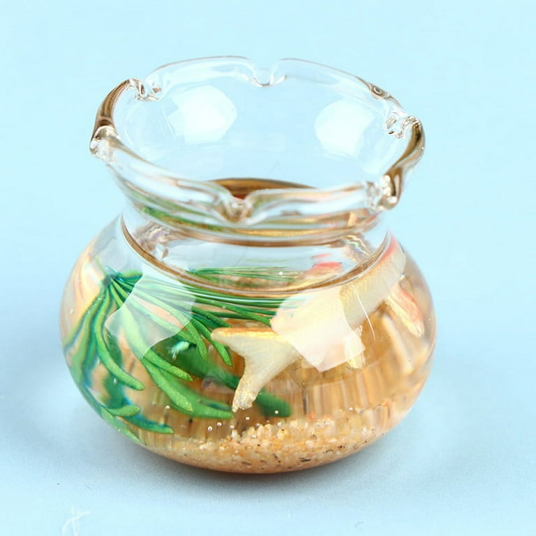 Kisangel 4pcs Miniature Fish Bowl Tiny Glass Fish Bowl Miniature Fish Tank  Dollhouse Desktop Ornaments (The Color of Fish is Random)