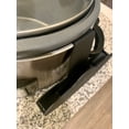 thumbnail image 4 of Soporte para tapa de olla de cocción lenta con bolsillo para tapa | Se adapta a la mayoría de las ollas de cocción lenta | Mantiene las encimeras limpias | Organizador de ollas de cocina Crock Pot | F, 4 of 5