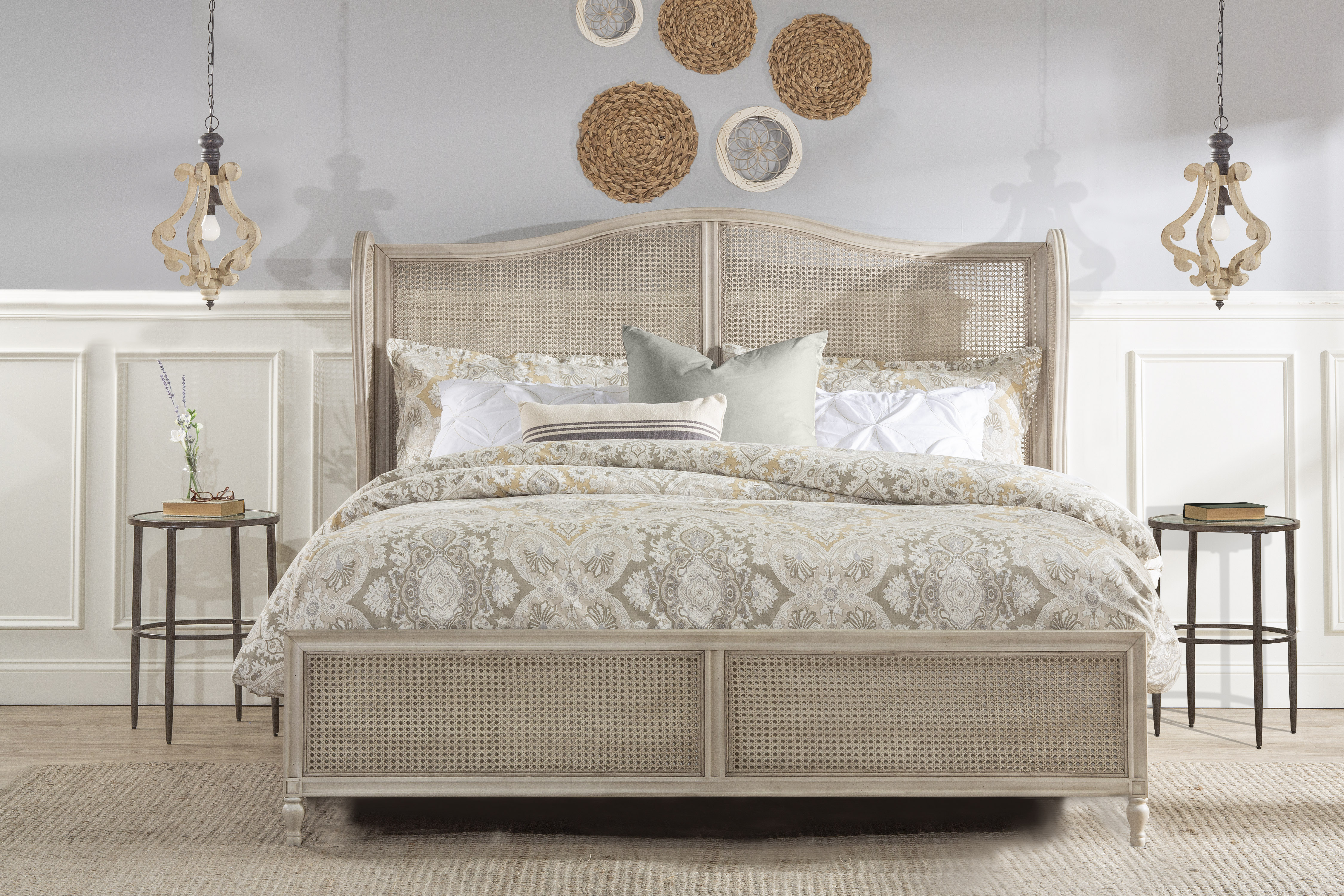 Hillsdale Furniture Sausalito King Cane Bed, Antique White 