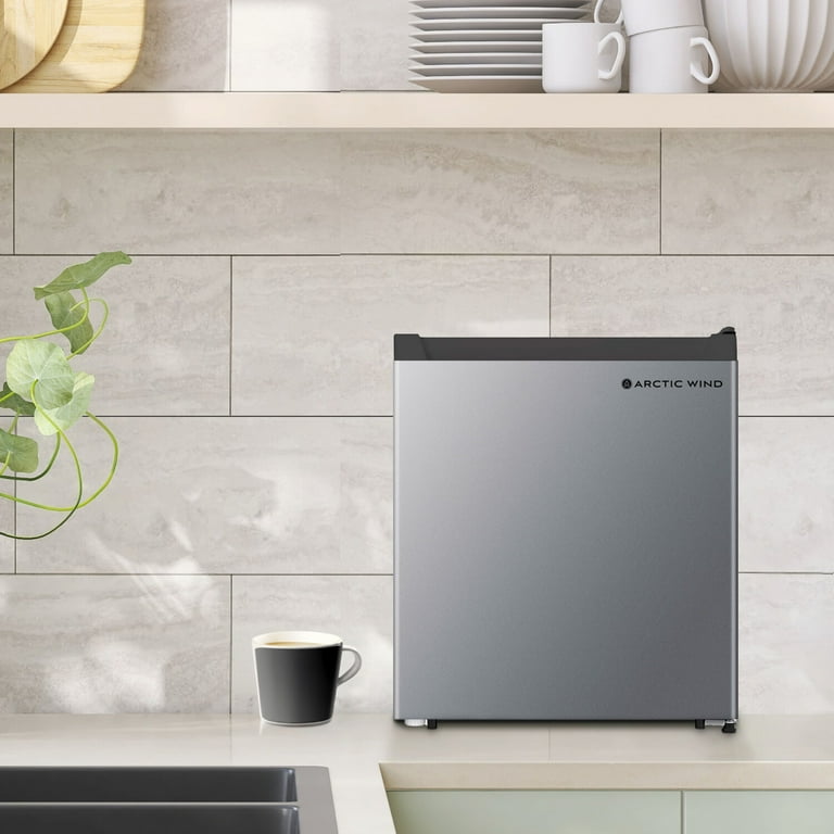 Arctic Wind New Standard 17.5 in W 1.6-Cu. ft. Energy Star Compact