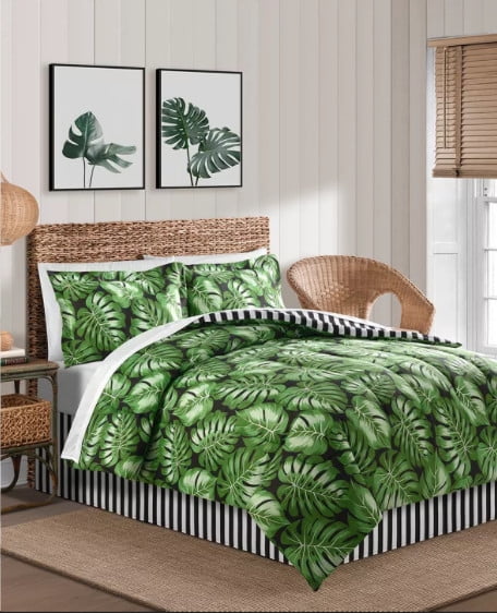 Green Palm Leaves Tropical Beach House 