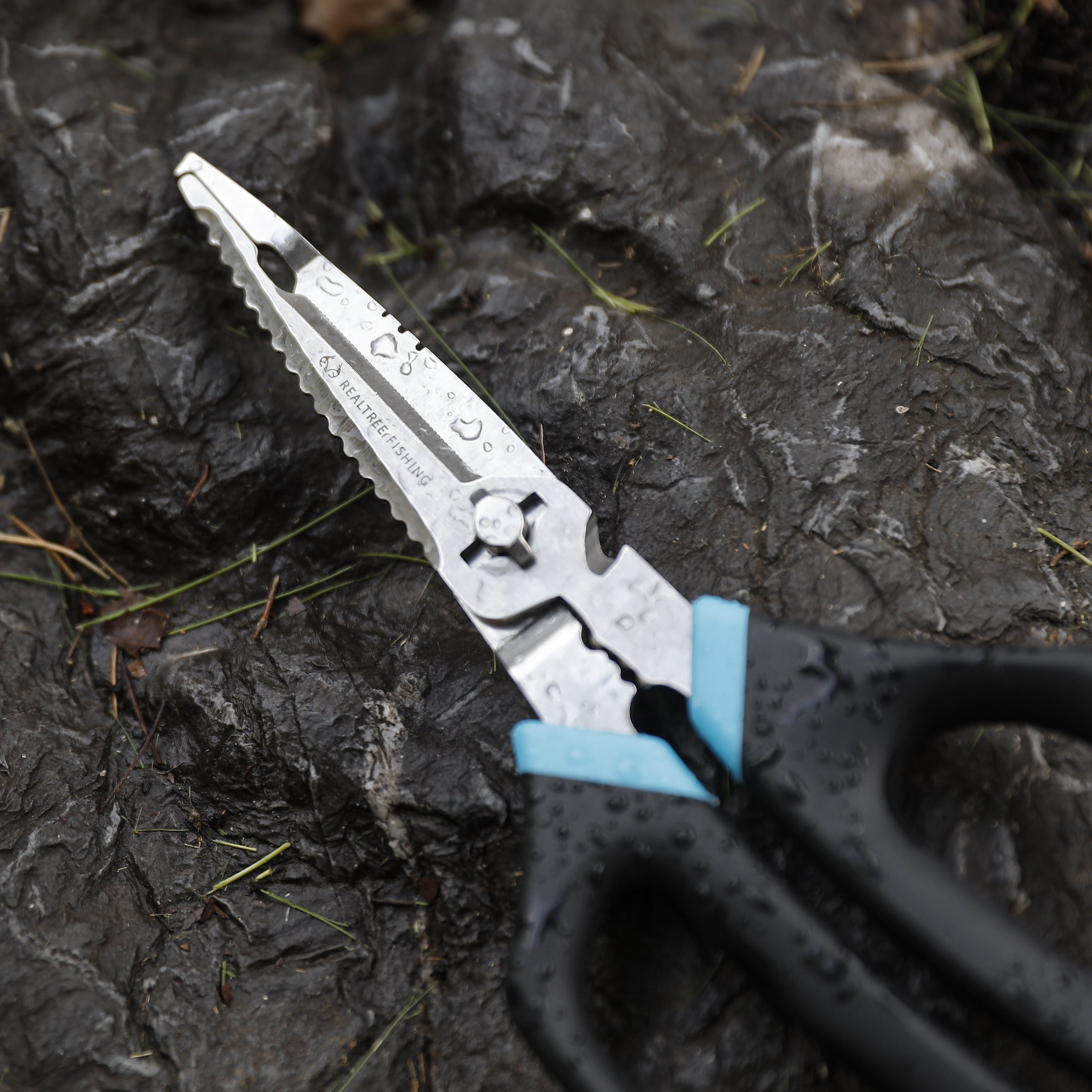 Realtree 6 Piece Angler Combo Fishing Pliers and Tool Kit