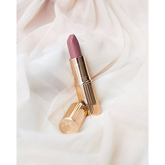 Charlotte Tilbury Matte Revolution Lipstick Pillow Talk