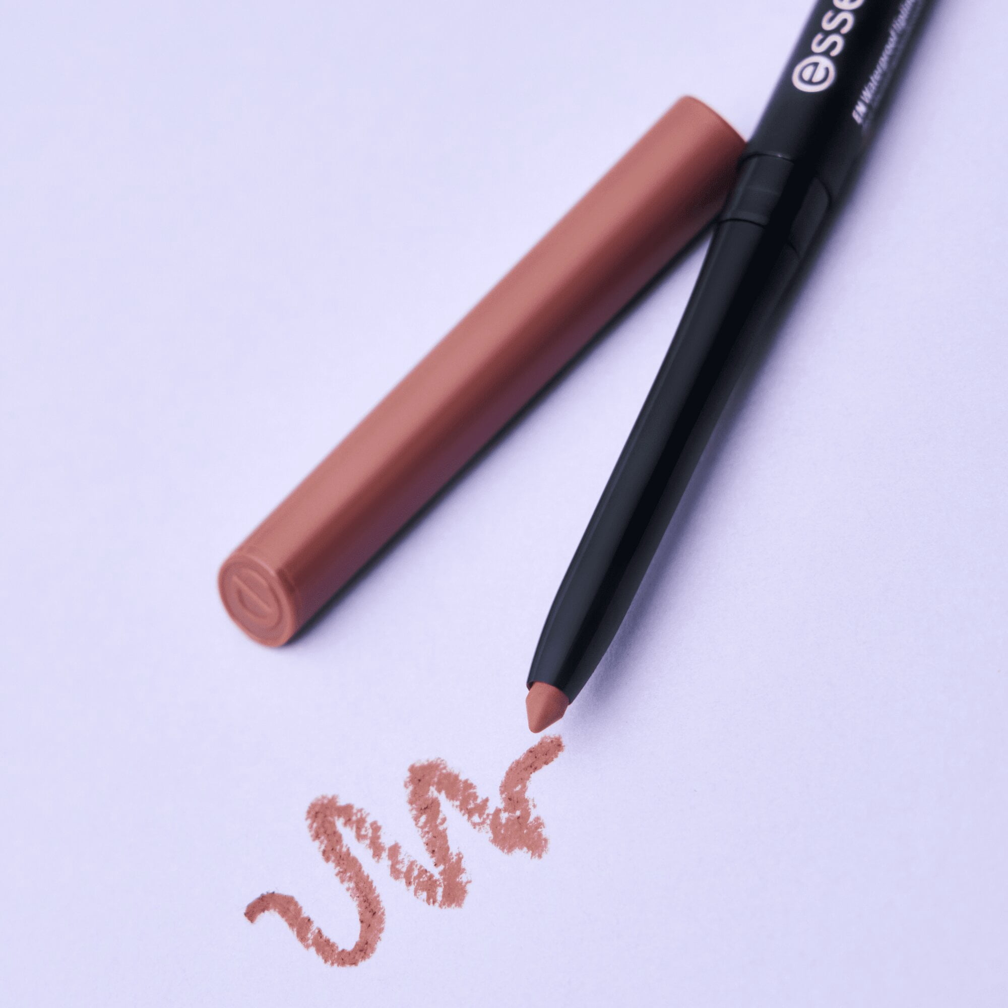 essence 8H Matte Comfort Lipliner, 02 Silky Hazelnut