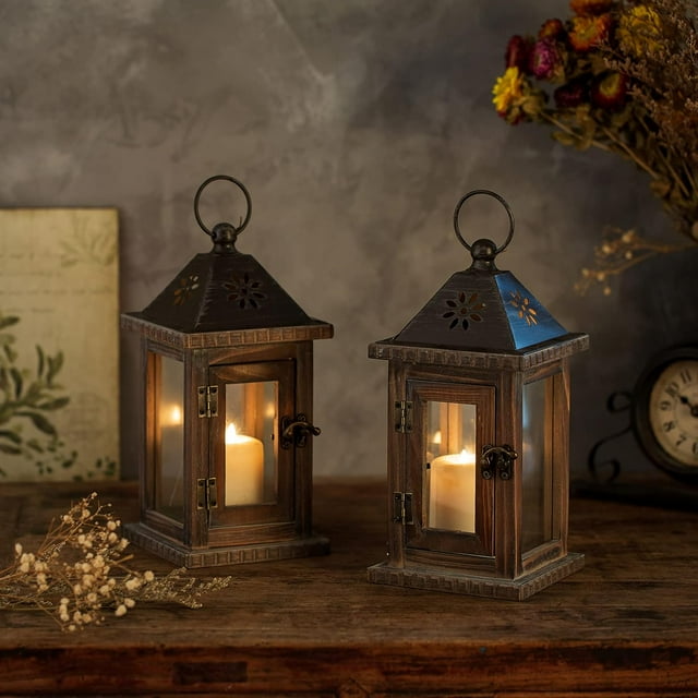 Farol decorativo minimalista, base reflectante y herrajes de latón envejecido para estilo rústico de granja, cubierta de metal hueca con asa de alambre resistente (28 cm)