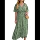thumbnail image 1 of Vestido Corto de Corte A con Escote en V, Corta, Volantes y Dobladillo para Mujer, Talla Grande Verde 4XL, 1 of 10