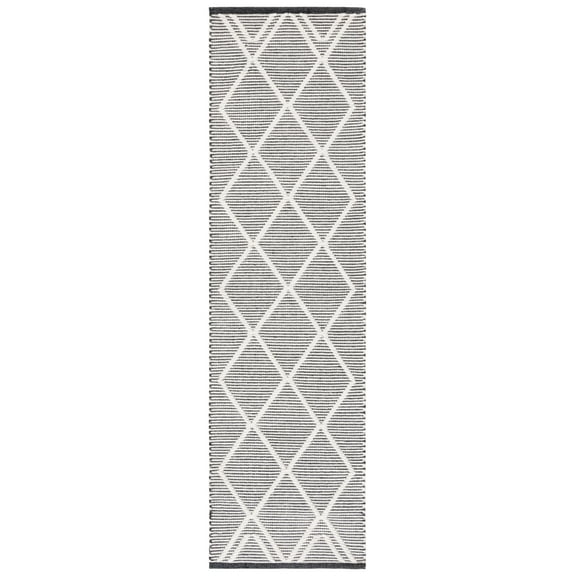 SAFAVIEH Natura Natasha Geometric Runner Rug, Black/Ivory, 2'3" x 8'