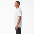 thumbnail image 3 of Camiseta Dickies de manga corta con bolsillo y tecnología de enfriamiento, blanca, talla M, 3 of 5