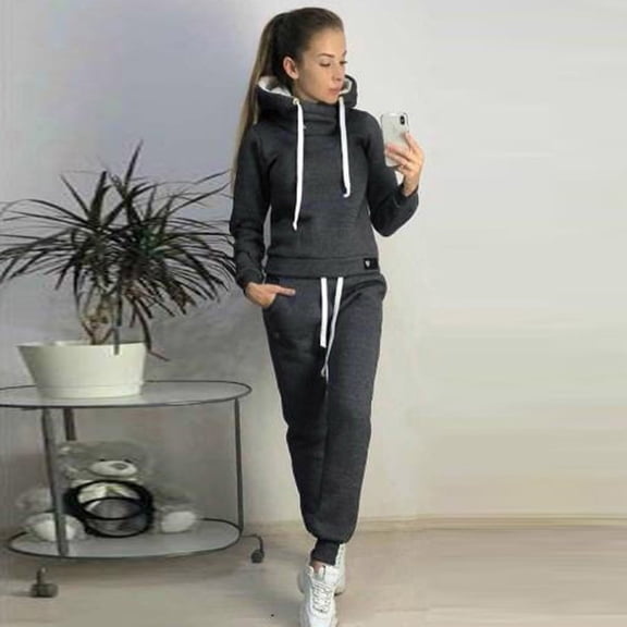 Baqcunre Women's Two-Piece Fleece Fashion Casual Sports Hoodie and Sweatpant Set,Color Black,Size S-3XL