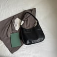 thumbnail image 3 of Bolso Bandolera para Hombre Mujer Multibolsillos Cuero PU (), 3 of 4