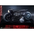 thumbnail image 3 of Figura Hot Toys Escala 1:6 Vehicle Accessory Set DC The Batman: Batcycle, 3 of 8