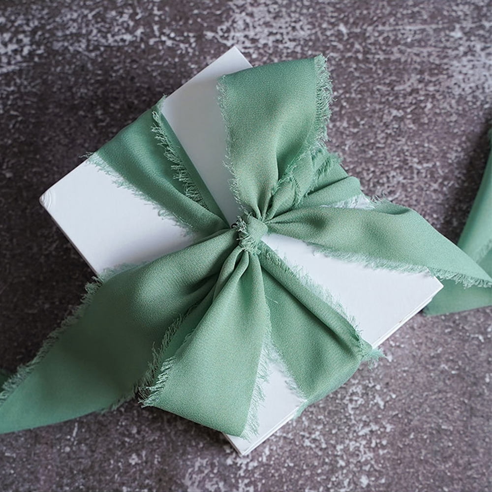 HUIHUANG Crinkle Silk Ribbon White 100% Silk Chiffon Ribbon 1.5 x 5 Yards  Hand Dyed Silk Ribbon for Wedding Bridal Bouquet Gift Wrapping Invitation