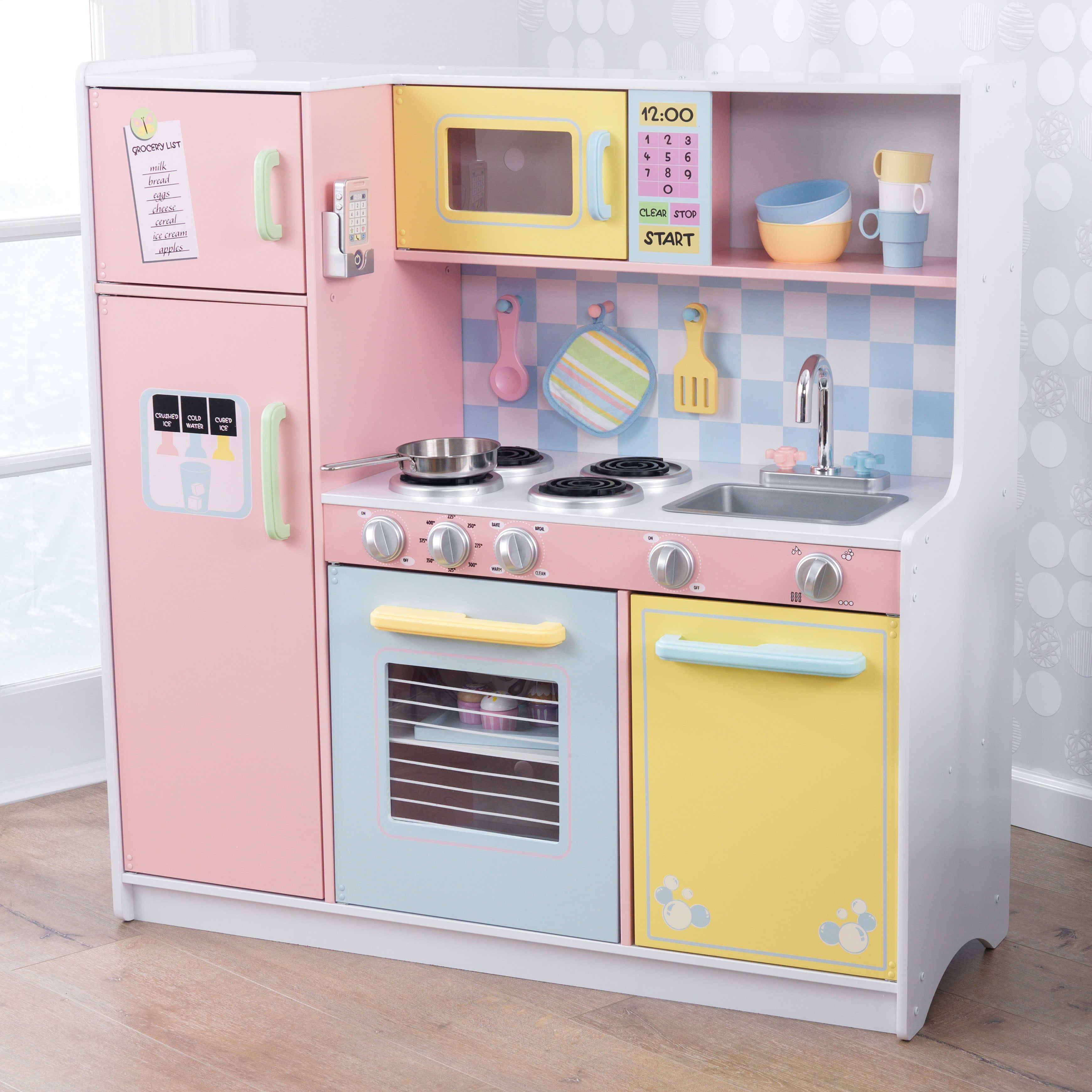 deluxe play kitchen