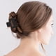 thumbnail image 5 of Ps Pinza para el pelo de gran tamaño para cabello grueso. Accesorios minimalistas para el pelo, duraderos y elegantes, 5 of 7
