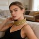 thumbnail image 4 of Gargantilla de lentejuelas metálicas para mujer | Collar de terciopelo con escamas brillantes | Accesorio elegante para fiestas y festivales, 4 of 5