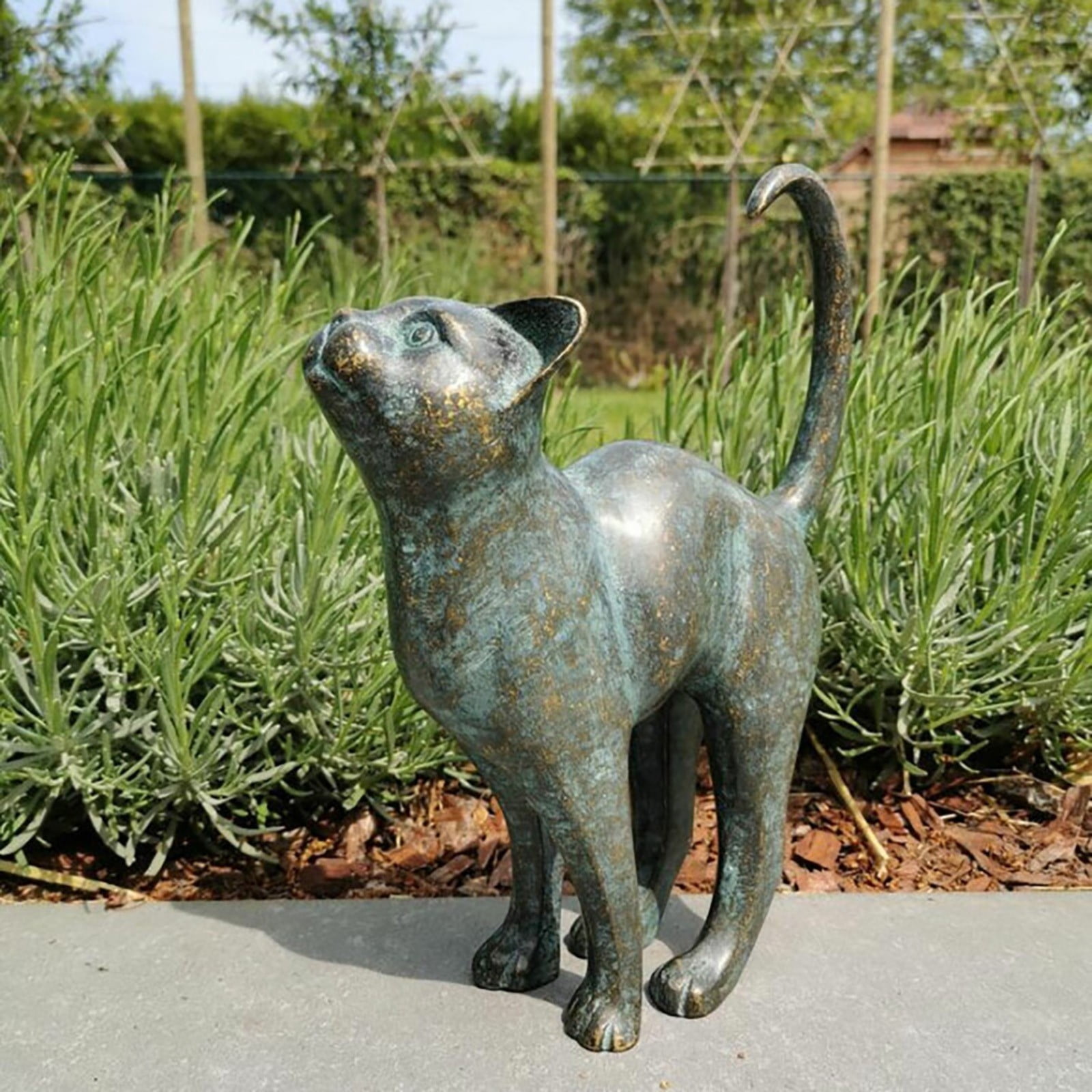 BINGLI Garden Resin Cat Statue with Butterfly Decor - Cute Cat Sculpture for Indoor/Outdoor Yard, Patio, Flower Bed - Weatherproof Figurine Home Decoration Gift