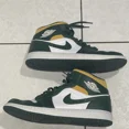 thumbnail image 3 of Size 10.5 - Jo r-dan 1 Mid Sonics, 3 of 6