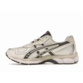 thumbnail image 2 of ASICS Men's Gel-NYC 2055 Cream Carbon Shoes, from StockX, 2 of 5
