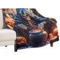 thumbnail image 1 of Manta supersuave de franela de microfibra con diseño de calabaza, esqueleto y calavera de mago para Halloween, ideal para sofá cama, sofá cama, mullida y cálida, de 101 x 127 cm., 1 of 8