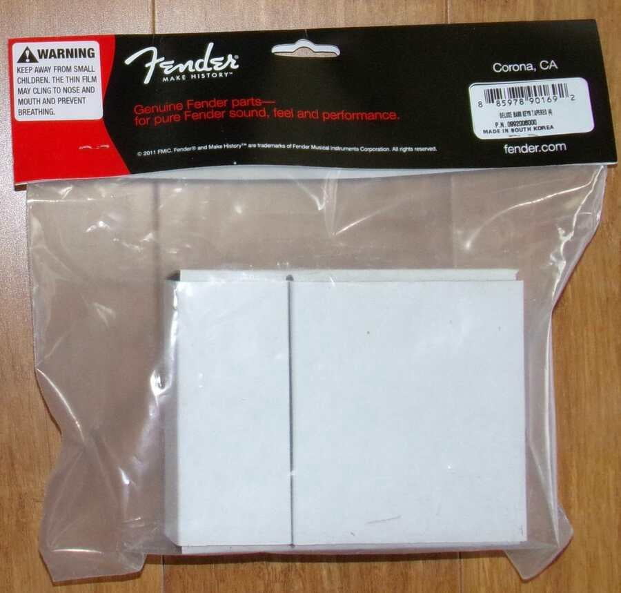 Fender® Deluxe Bass Tuners~Chrome~Fluted Shafts~J & P Bass~0992006000~Brand New