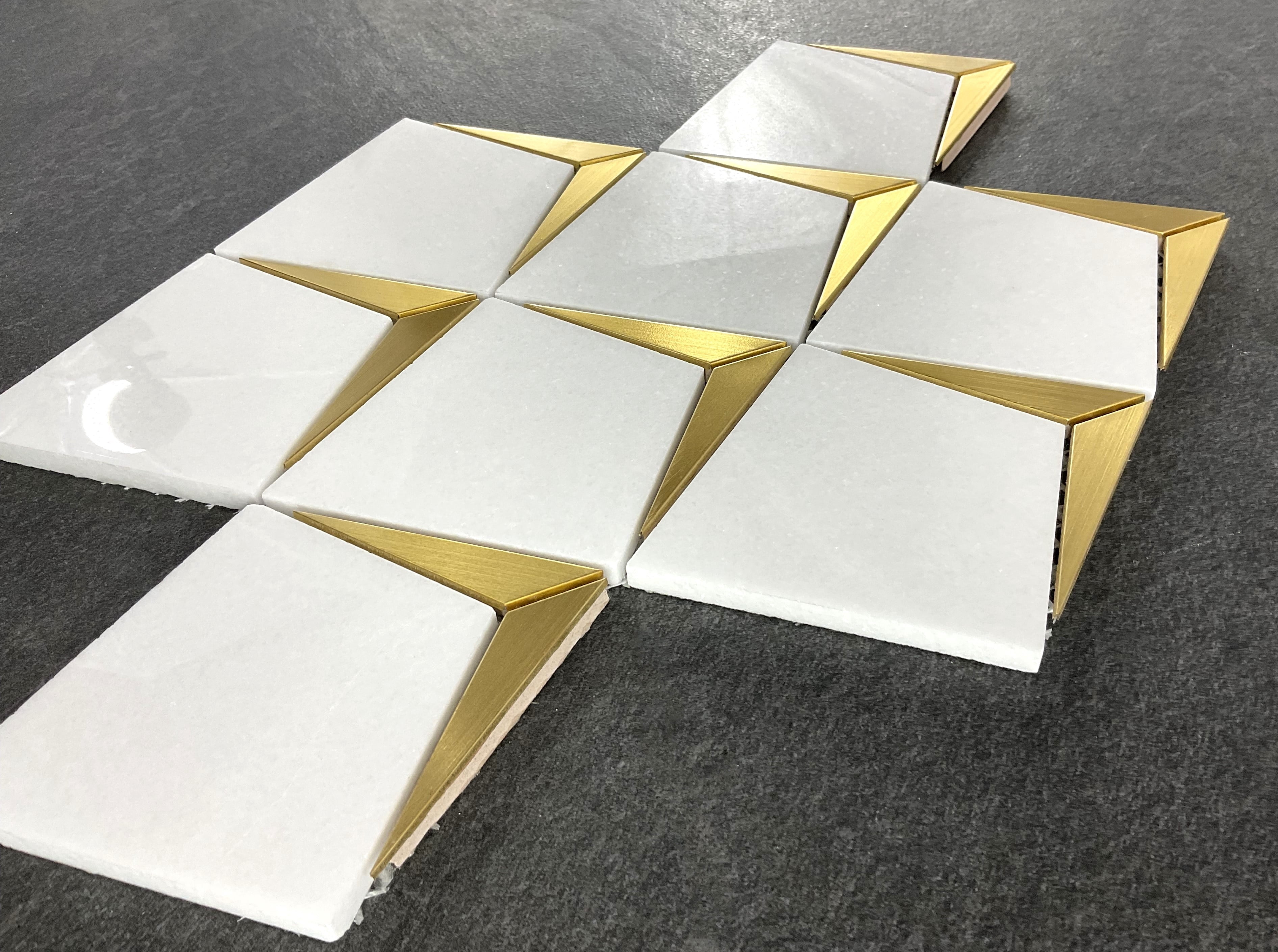 Thassos White Kite Shape With Gold Metal Mosaic Tile - Case (10 Sheets)