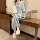 thumbnail image 4 of Camisón de algodón de manga larga estilo princesa para mujeres embarazadas ropa de dormir hasta el tobillo de talla grande primavera Otoño Invierno, 4 of 5