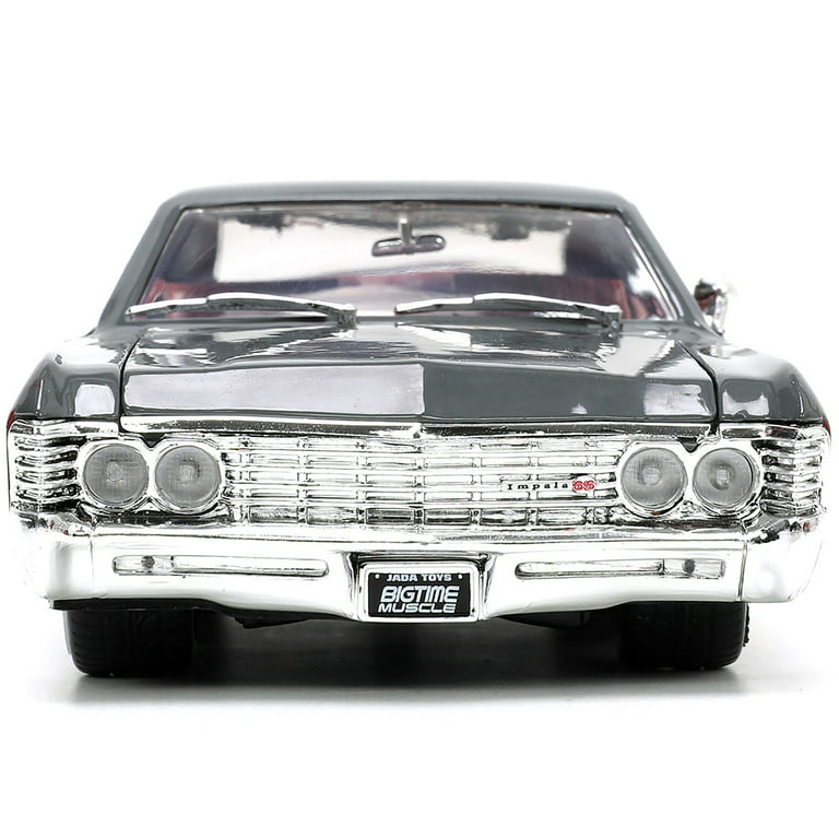 1967 Chevrolet Impala SS Gray and Burgundy with Burgundy Interior 