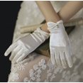 thumbnail image 3 of Guantes de vestir de satén elástico para niña de las flores de boda Rojo Verde, 3 of 3