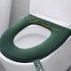 thumbnail image 4 of Adhesivo para la tapa de la tapa del asiento del váter de invierno | Anillo de asiento de inodoro de felpa suave de forro polar | Encaja en inodoros pequeños | Antideslizante, lavable, reutilizable, 4 of 6