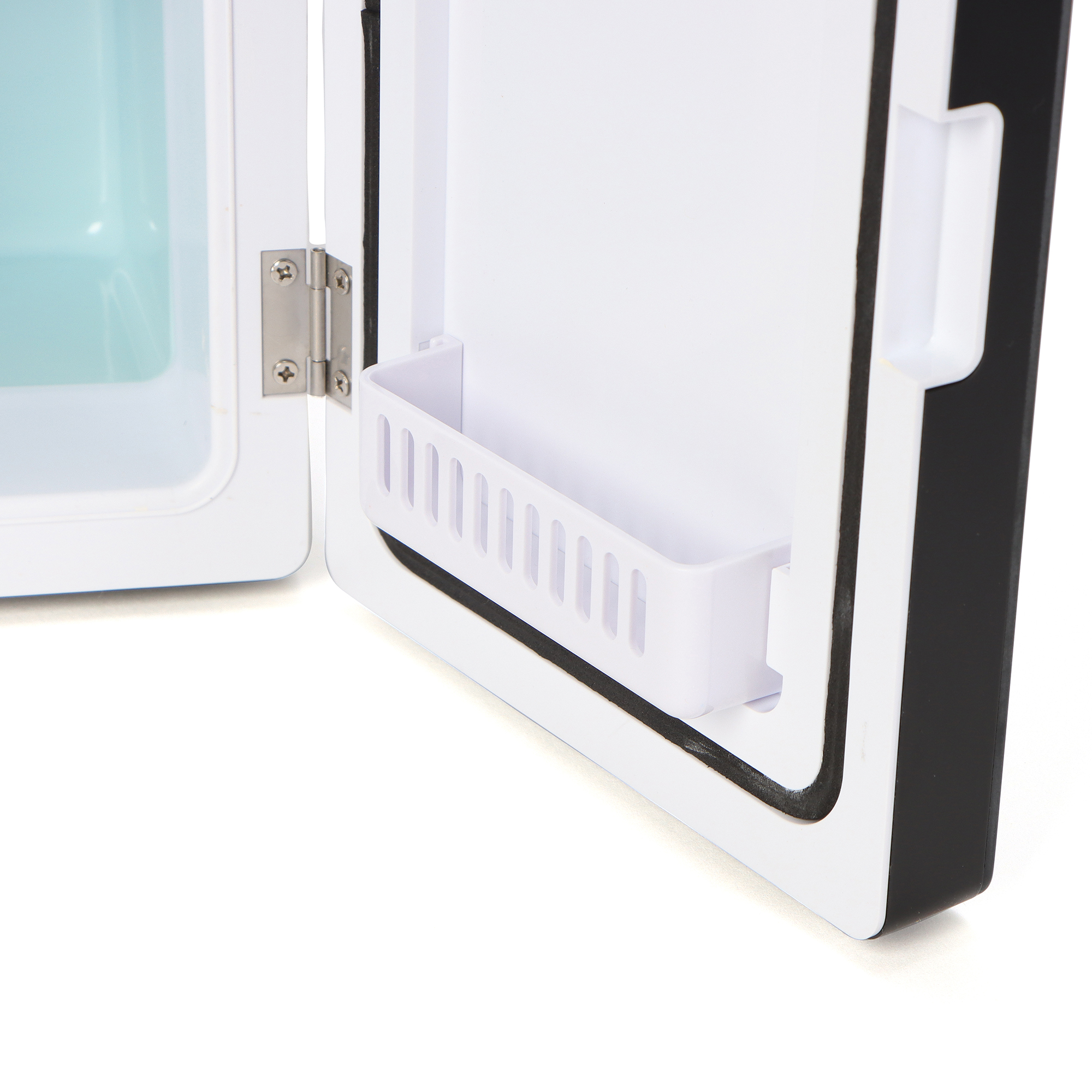 Uber Appliance Uber Chill 2.0 Dry Erase White Board Personal Mini Fridge 4 Liter 6 Can Thermoelectric - (Black)