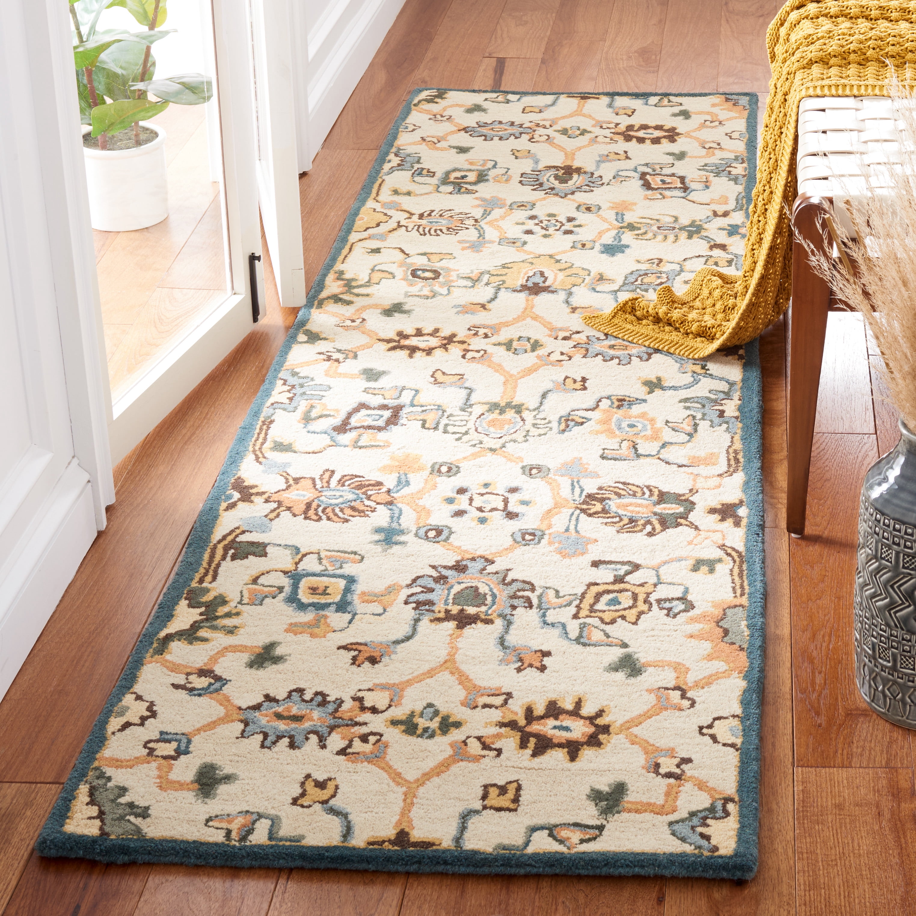 SAFAVIEH Heritage Neofit Floral Runner Rug, Beige/Ivory, 2'3" x 8'