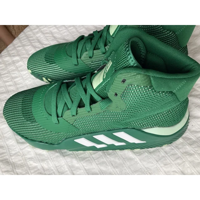Ad-id-as Pro Bounce Basketball Shoes Men's 13 EH1590